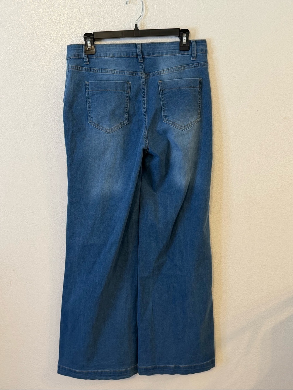 Women Size Large Jeans - High Waisted Wide Leg - Picture 2 of 7